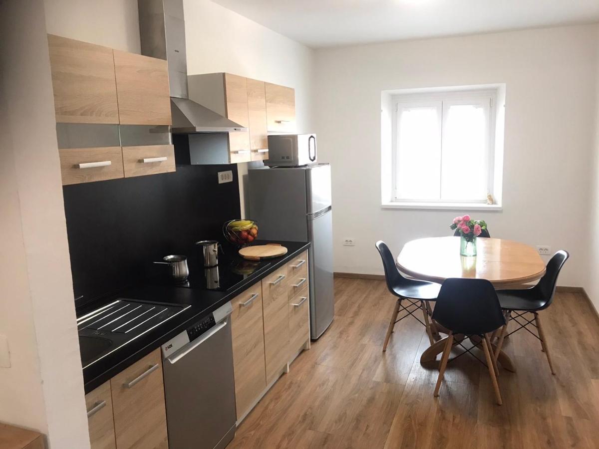 Apartment Plaza - Beach Koper városi község Kültér fotó