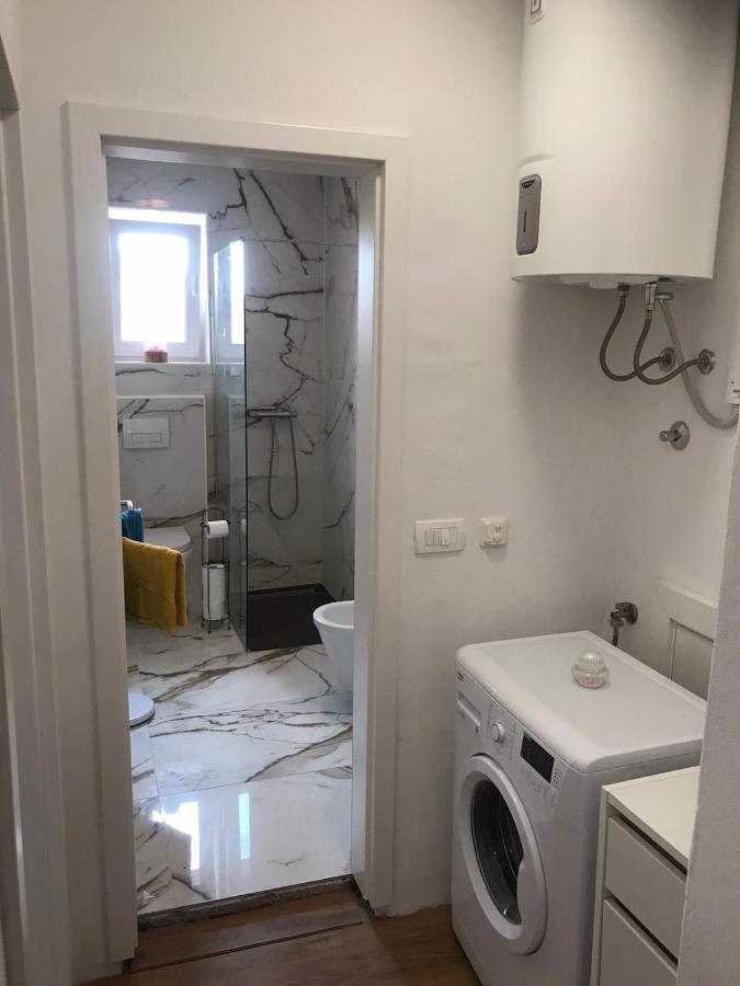 Apartment Plaza - Beach Koper városi község Kültér fotó