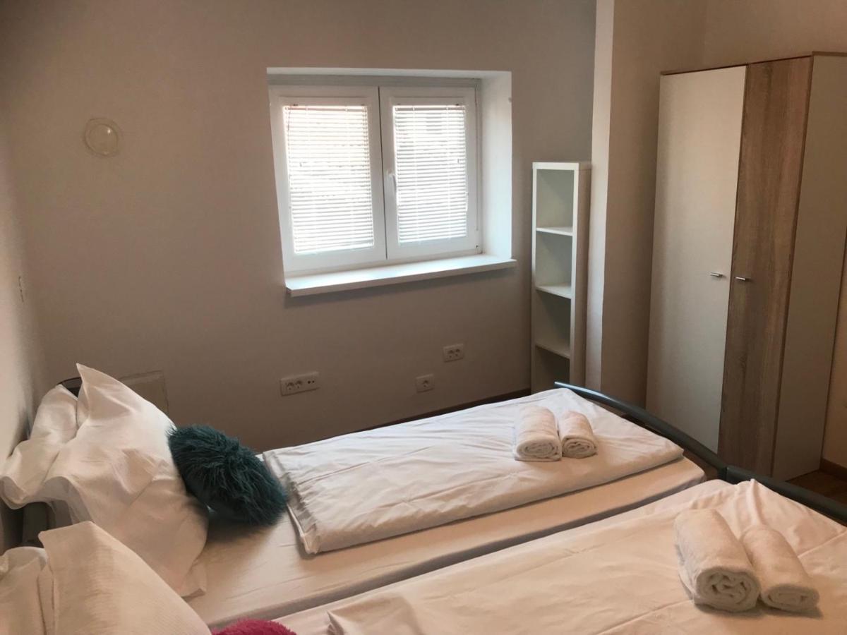Apartment Plaza - Beach Koper városi község Kültér fotó